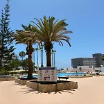 Playa De Americas Apto Cerca De La Playa, Con Piscina Y Parking Апартаменти *