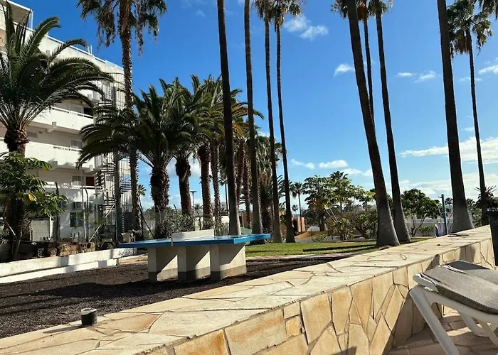 Apartment Playa De Americas Apto Cerca De La Playa, Con Piscina Y Parking