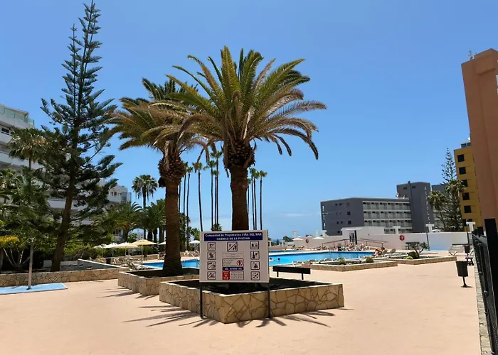 Playa De Americas Apto Cerca De La Playa, Con Piscina Y Parking Apartment *