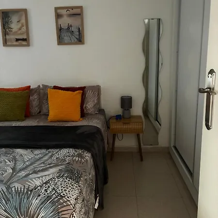 Lägenhet Con Piscina Y Parking En Playa De Americas *