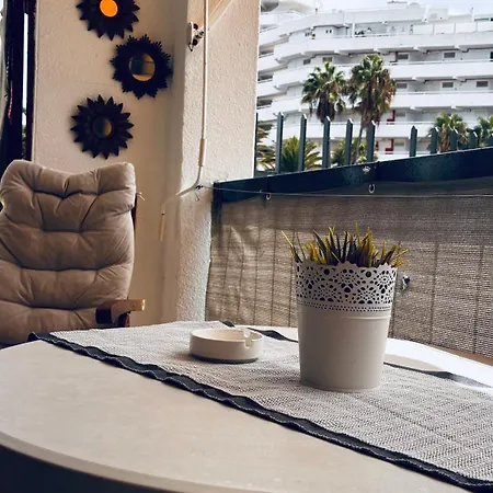 Apartamento Con Piscina Y Parking En Playa De Américas
