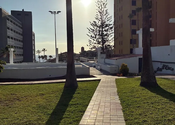 Playa De Américas Apto Cerca De La Playa, Con Piscina Y Parking *