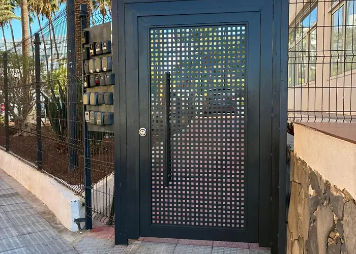 Playa De Américas Apto Cerca De La Playa, Con Piscina Y Parking * Costa Adeje (Tenerife)