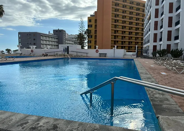 Апартаменти Playa De Americas Apto Cerca De La Playa, Con Piscina Y Parking *