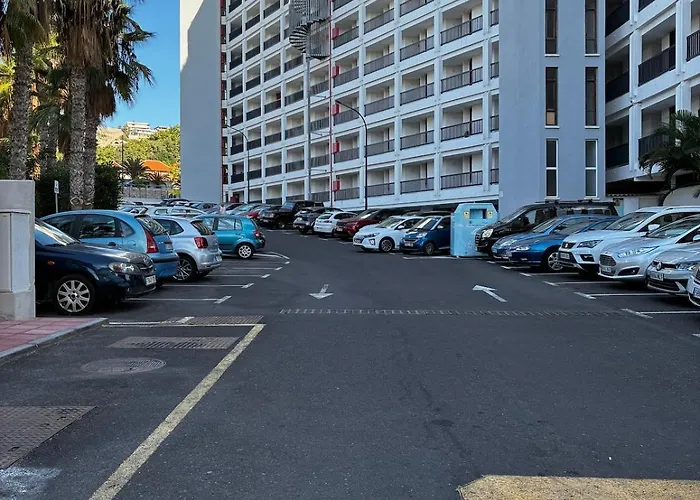 Appartamento Playa De Américas Apto Cerca De La Playa, Con Piscina Y Parking *