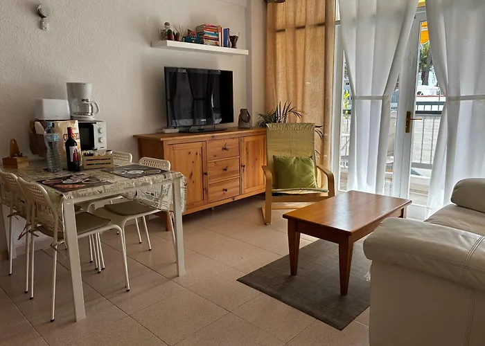 Appartamento Playa De Américas Apto Cerca De La Playa, Con Piscina Y Parking *