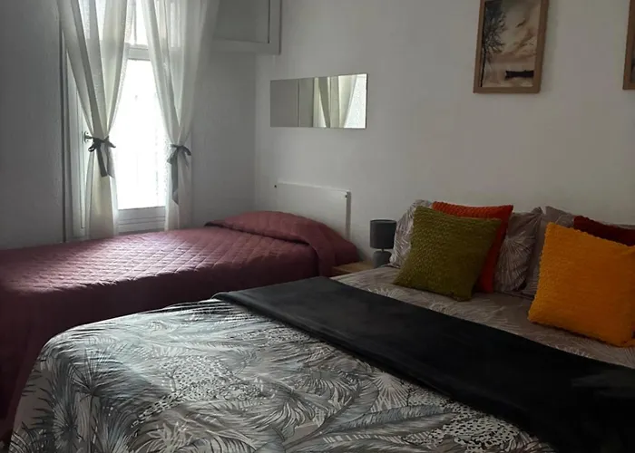 Playa De Américas Apto Cerca De La Playa, Con Piscina Y Parking Appartamento *